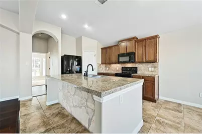 119 Legends Of Hutto Trail, Hutto, TX 78634 - Photo 10