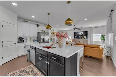 306 Cold Spring Loop, Bastrop, TX 78602 - Photo 10