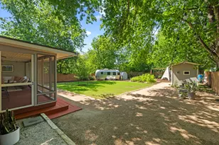 3207 Carol Ann Dr, Austin, TX 78723 - Photo 24