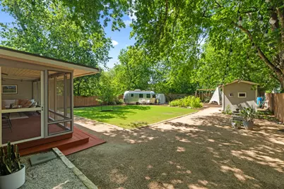 3207 Carol Ann Drive, Austin, TX 78723 - Photo 24