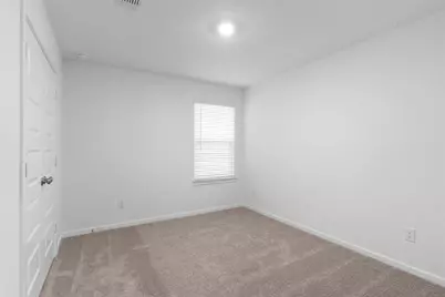 13725 Tucker Hedge Pass, Elgin, TX 78621 - Photo 22