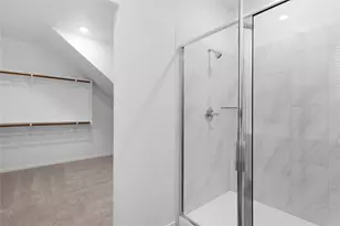 13725 Tucker Hedge Pass, Elgin, TX 78621 - Photo 18