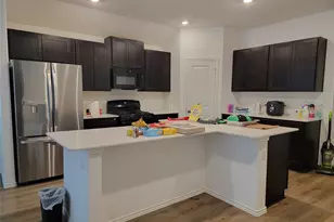 100 Montego St, Hutto, TX 78634 - Photo 8