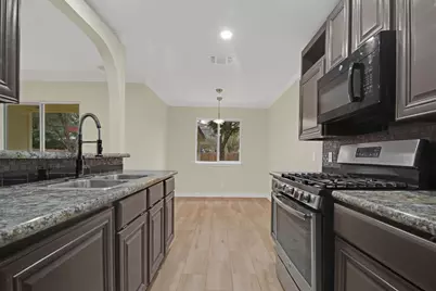 8205 Georgie Trace Avenue, Austin, TX 78747 - Photo 6