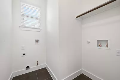 2204 Theseus Pass, Austin, TX 78741 - Photo 20