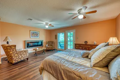 801 Grassy Knoll #B, Horseshoe Bay, TX 78657 - Photo 16
