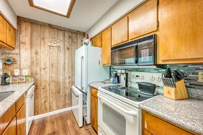 801 Grassy Knoll #B, Horseshoe Bay, TX 78657 - Photo 8