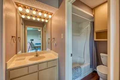 801 Grassy Knoll #B, Horseshoe Bay, TX 78657 - Photo 14
