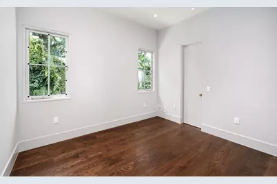 4500 River Wood Court, Austin, TX 78731 - Photo 32