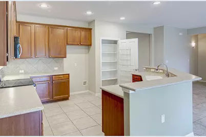 321 Cooper Lake Drive, Georgetown, TX 78633 - Photo 10