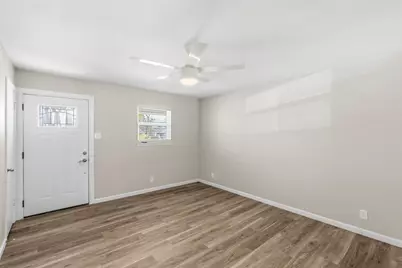 404 Seminole Drive, Austin, TX 78745 - Photo 4