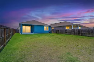 104 Ladolia Ln, San Marcos, TX 78666 - Photo 2