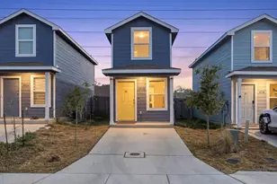 6920 Elm Cv, San Antonio, TX 78244 - Photo 2