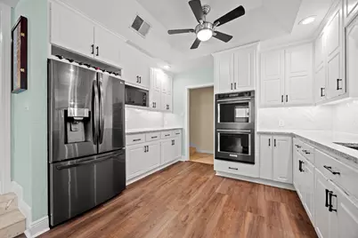 10805 Spicewood Parkway, Austin, TX 78750 - Photo 4