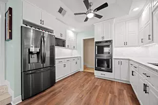 10805 Spicewood Pkwy, Austin, TX 78750 - Photo 4