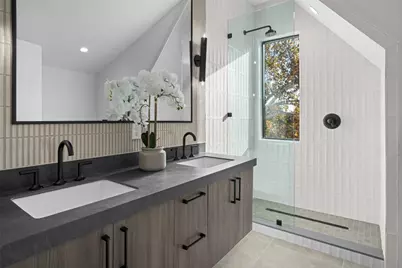 1506 Bouldin Avenue, Austin, TX 78704 - Photo 20