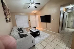 1015 E Yager Ln, Austin, TX 78753 - Photo 6
