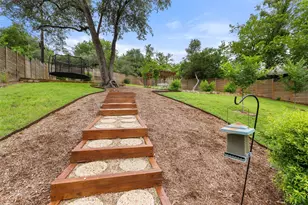 3610 Hillbrook Dr, Austin, TX 78731 - Photo 36
