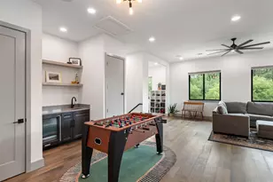 3610 Hillbrook Dr, Austin, TX 78731 - Photo 26