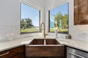 13017 Luna Montana Way S, Austin, TX 78732 - Photo 12