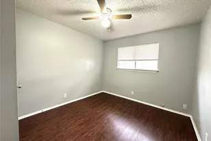 12401 Tree Line Dr, Austin, TX 78729 - Photo 14