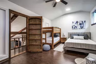 529 Venture Blvd S, Point Venture, TX 78645 - Photo 14