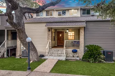 529 Venture Boulevard S, Point Venture, TX 78645 - Photo 1