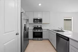 234 Twilight Breeze Wy, Hutto, TX 78634 - Photo 4