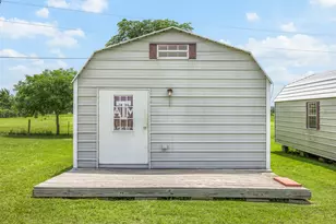 1122 County Road 344 Rd, Lexington, TX 78947 - Photo 8