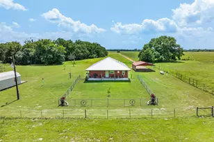 1122 County Road 344 Rd, Lexington, TX 78947 - Photo 28