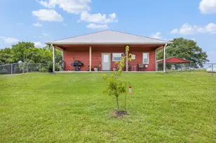 1122 County Road 344 Rd, Lexington, TX 78947 - Photo 4