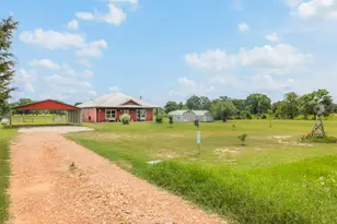 1122 County Road 344 Rd, Lexington, TX 78947 - Photo 6
