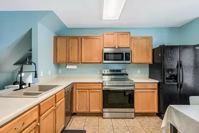 10616 Marshitahs Way, Austin, TX 78748 - Photo 4