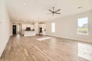 117 Booted Eagle Claw Cv, Cedar Creek, TX 78612 - Photo 8