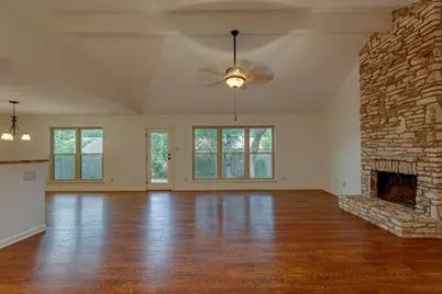 4506 Oak Creek Drive, Austin, TX 78727 - Photo 16