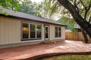 4506 Oak Creek Dr, Austin, TX 78727 - Photo 10