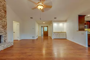 4506 Oak Creek Dr, Austin, TX 78727 - Photo 20