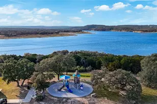 7805 Turnback Ledge Trail, Lago Vista, TX 78645 - Photo 38