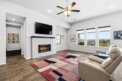 7805 Turnback Ledge Trail, Lago Vista, TX 78645 - Photo 6