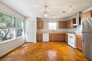 7101 Thannas Way, Austin, TX 78744 - Photo 16