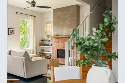 2110 E 9th Street, Austin, TX 78702 - Photo 6