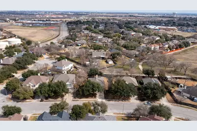 17007 Brewer Blackbird Drive, Pflugerville, TX 78660 - Photo 8