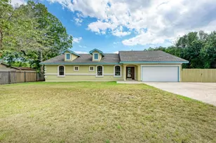 903 N Neans Dr, Austin, TX 78758 - Photo 2