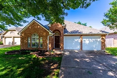 7414 W Magic Mountain Lane, Round Rock, TX 78681 - Photo 2