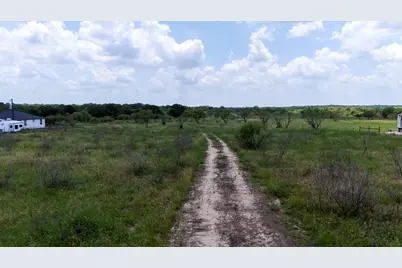 401 Turnback Trail, Dale, TX 78616 - Photo 34