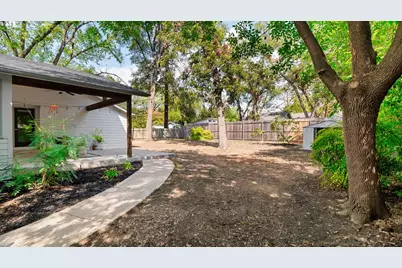5807 Woodview Avenue, Austin, TX 78756 - Photo 20