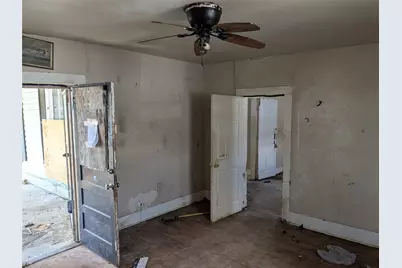 710 S 19th Street, Temple, TX 76504 - Photo 4