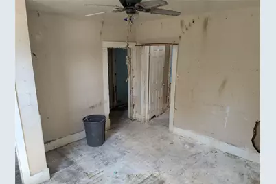 710 S 19th Street, Temple, TX 76504 - Photo 10