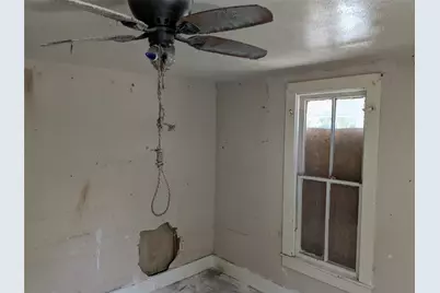 710 S 19th Street, Temple, TX 76504 - Photo 22