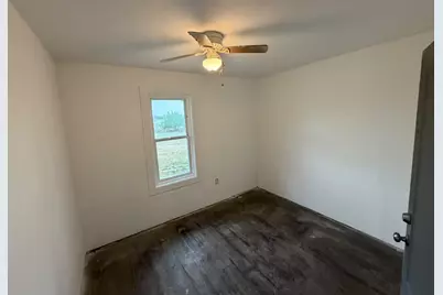 850 County Road 218, Florence, TX 76527 - Photo 8
